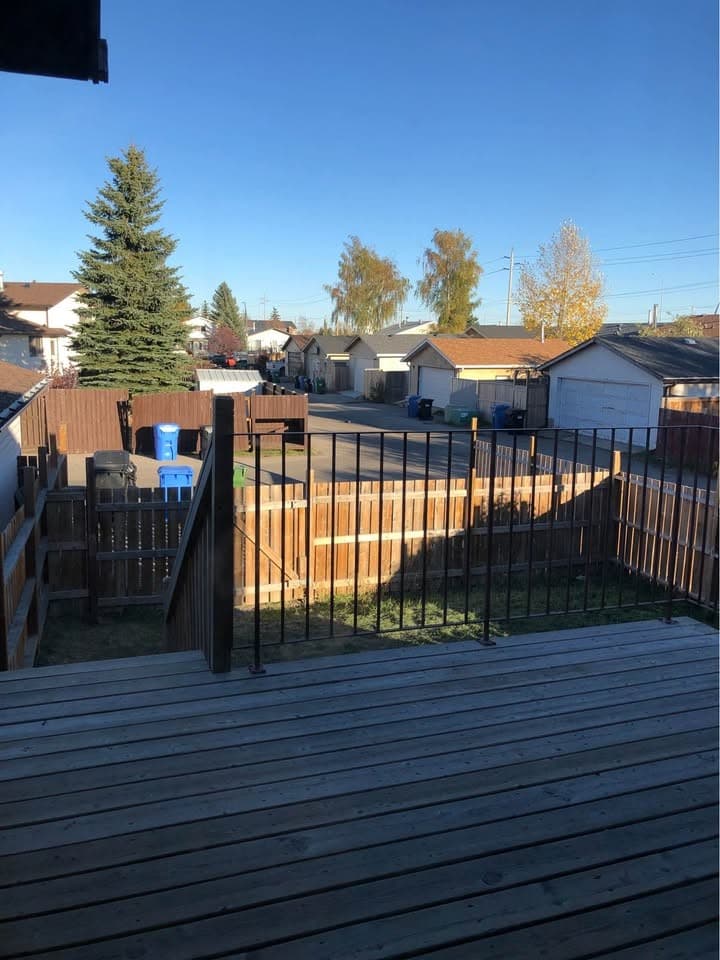 A sunny back deck in Falconridge